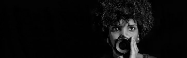 7724-fulana-de-tal-conheca-a-diretora-negra-por-tras-do-filme-cinzas